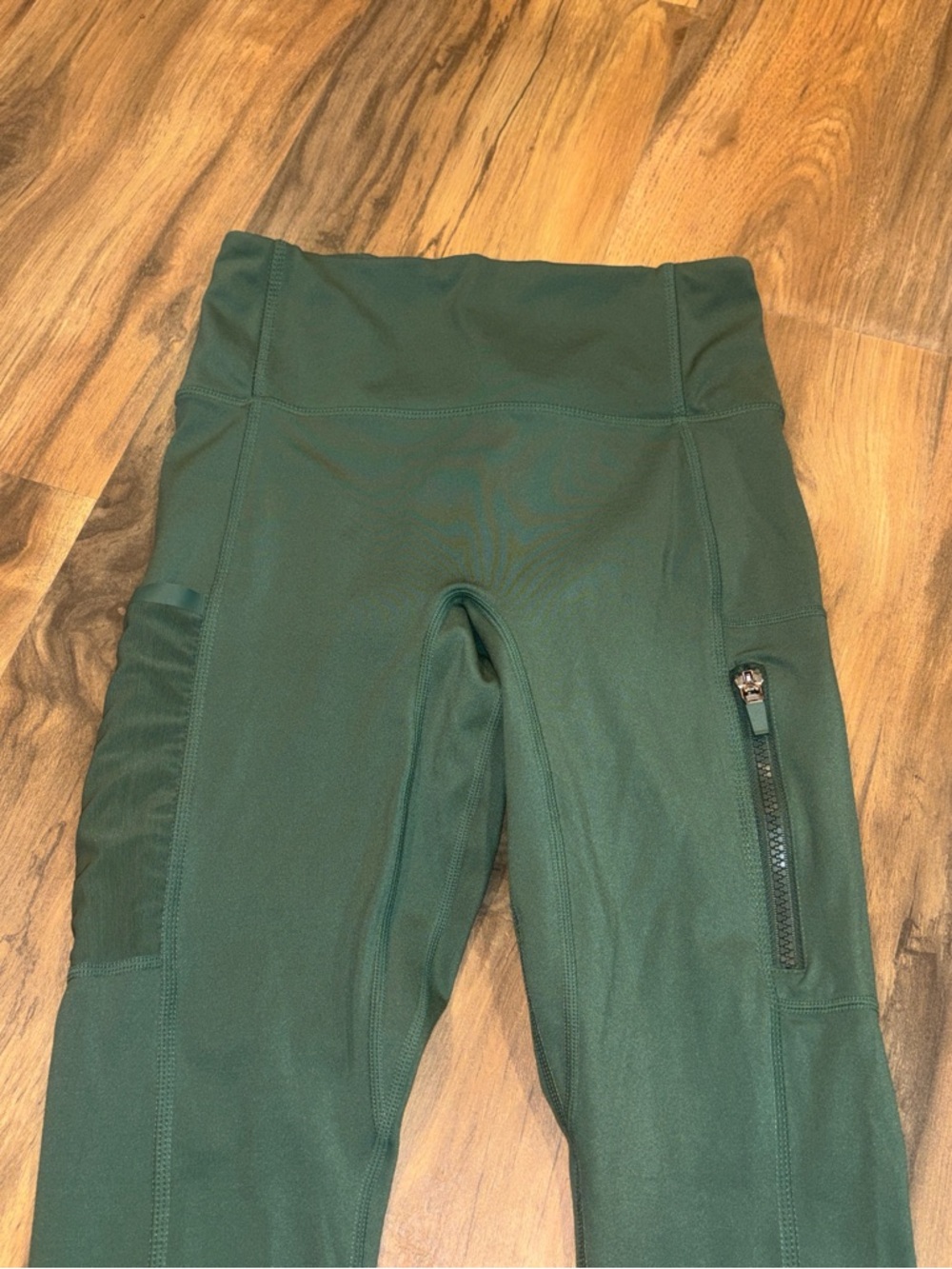 Fabletics Deep Green Performance Leggings with Side Zip Pocket - Picture 2 of 5